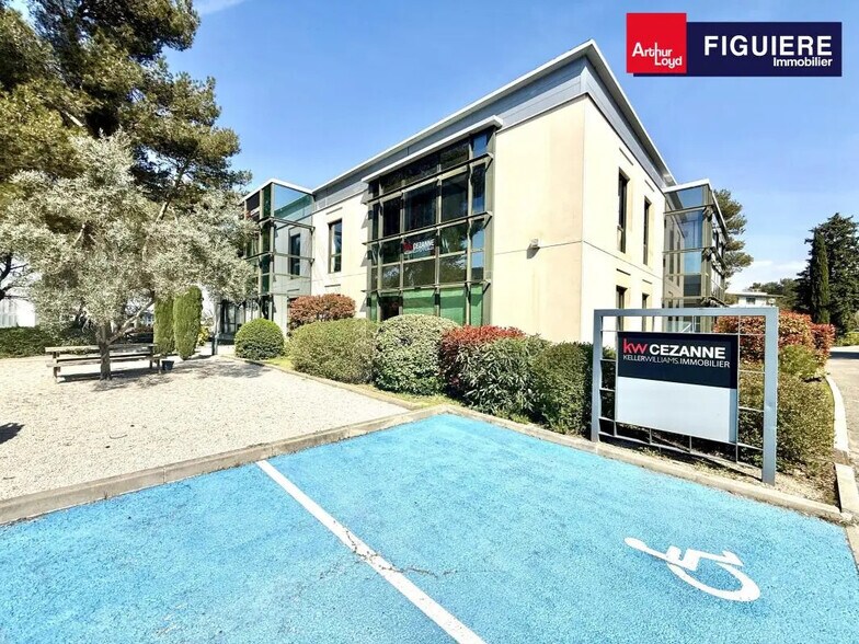 Office in Aix-en-Provence for lease - Building Photo - Image 3 of 7