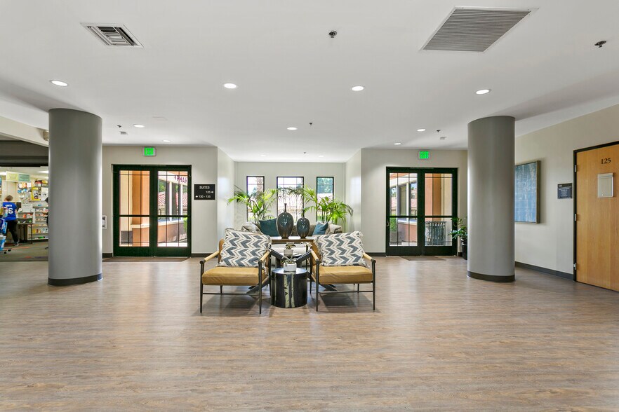 2140 Grand Ave, Chino Hills, CA à louer - Photo intérieure - Image 3 de 6