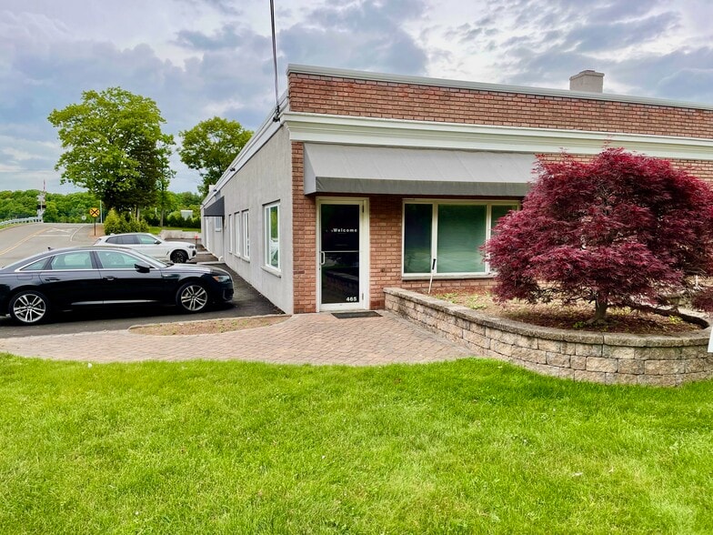 465 W Main St, Wyckoff, NJ for lease - Building Photo - Image 2 of 13