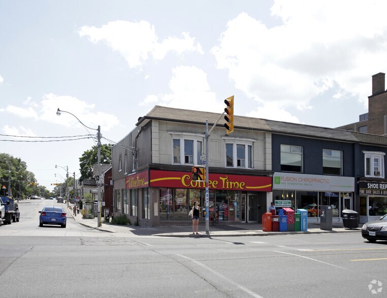 851 Danforth Ave, Toronto, ON à louer - Photo du bâtiment - Image 2 de 3