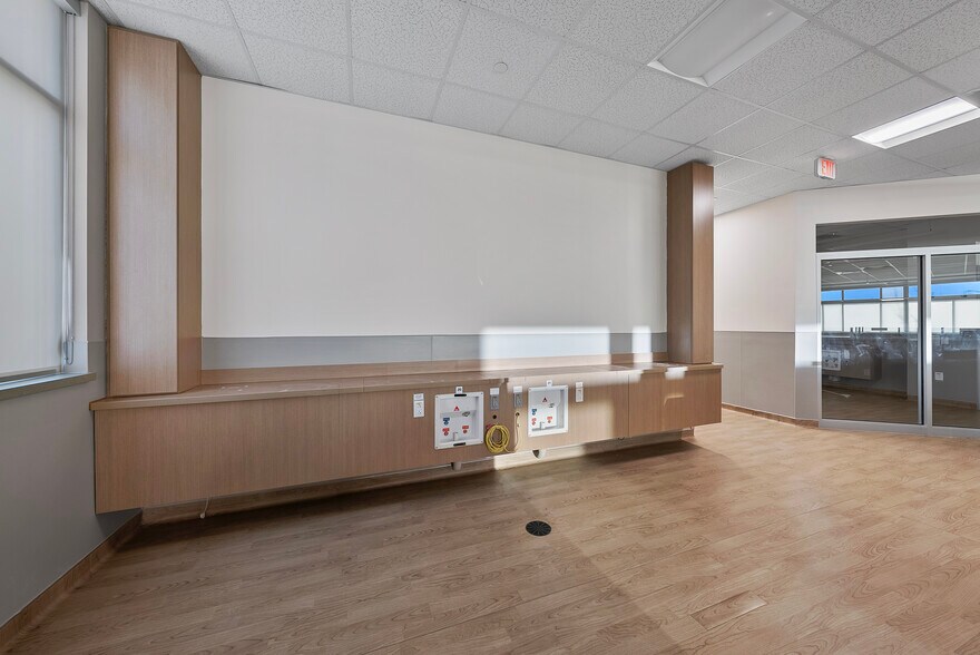 110 Enterprise Dr, Rocky Mount, NC à vendre - Photo intérieure - Image 3 de 15