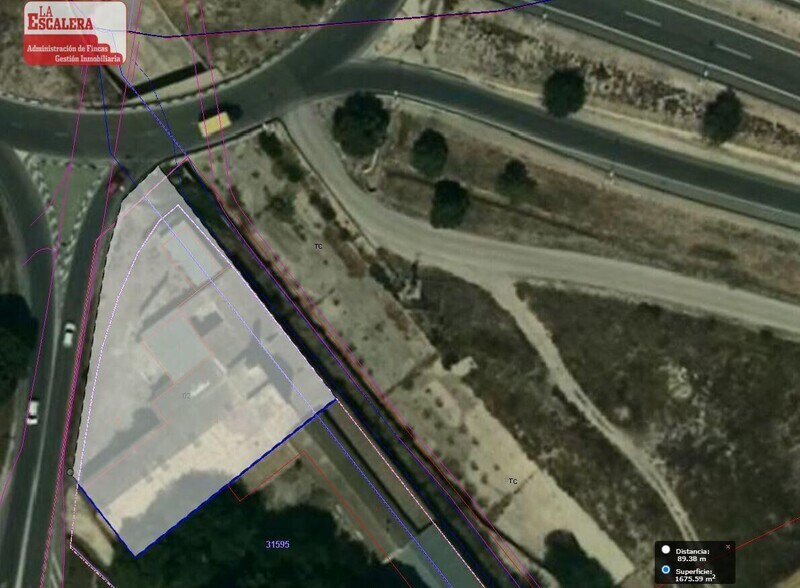 Industriel dans Castalla, Alicante à vendre - Aérien - Image 2 de 2