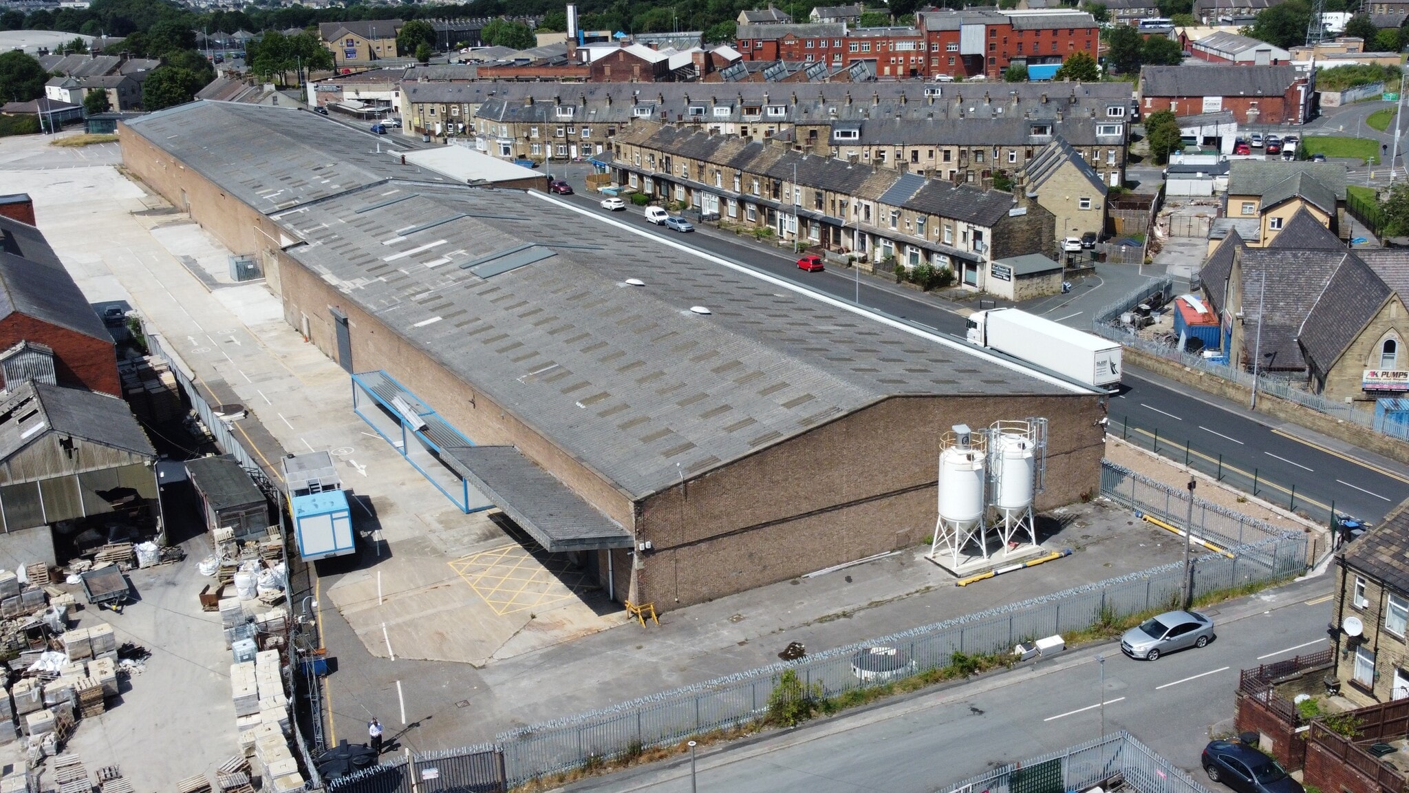 Rook Ln, Bradford for lease Primary Photo- Image 1 of 2
