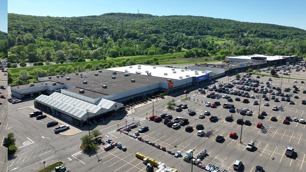 1000 State Route 36, Hornell, NY à louer - Photo du bâtiment - Image 2 de 15