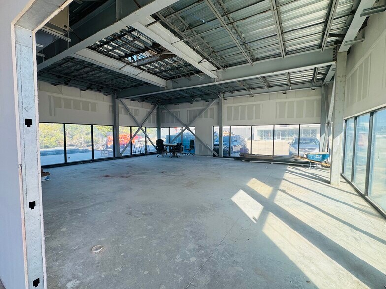 851 N Central, McKinney, TX à vendre - Photo du bâtiment - Image 2 de 10