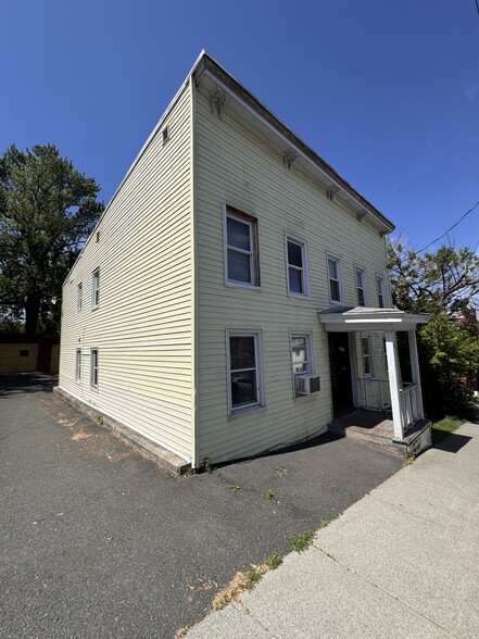 8 John St, Rensselaer, NY for sale - Building Photo - Image 3 of 16