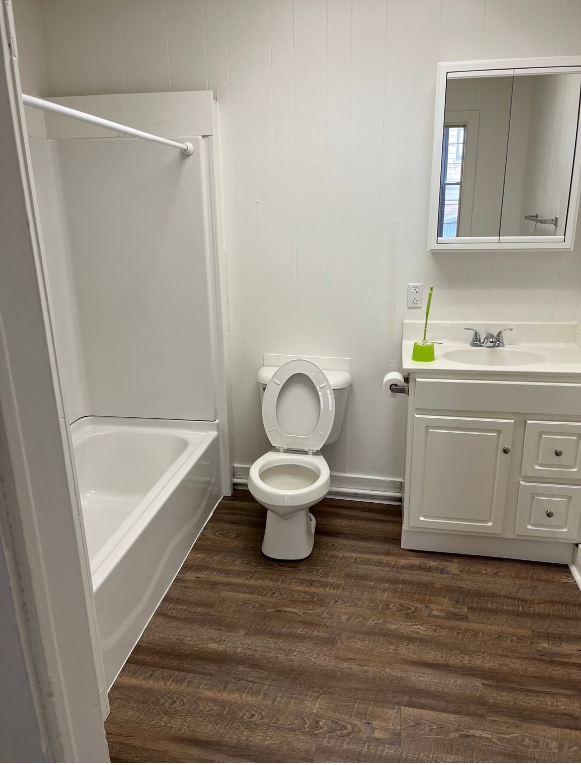 115 W Maple Ave, Fayetteville, WV for sale Interior Photo- Image 1 of 6