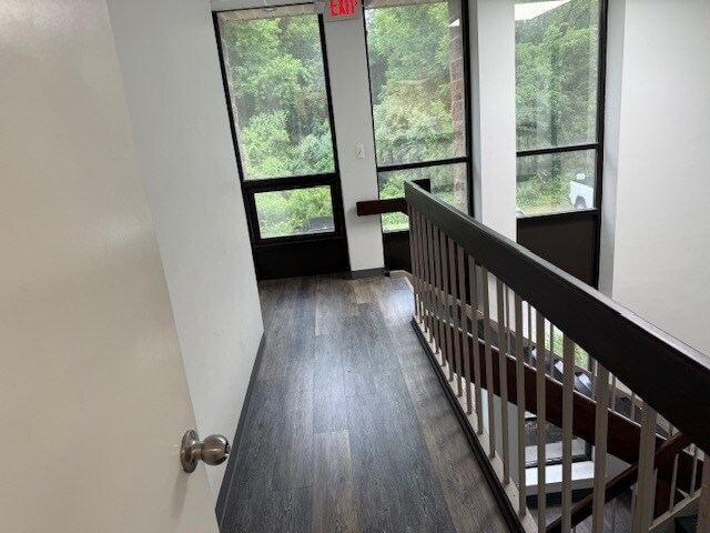 105 N Gold Dr, Robbinsville, NJ à louer - Photo intérieure - Image 2 de 14