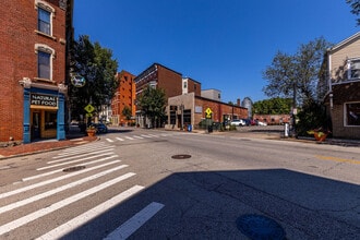 2800 Woodburn Ave, Cincinnati, OH à louer Photo intérieure- Image 2 de 39