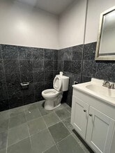 168 Broad Hollow Rd, Farmingdale, NY for lease Interior Photo- Image 2 of 11