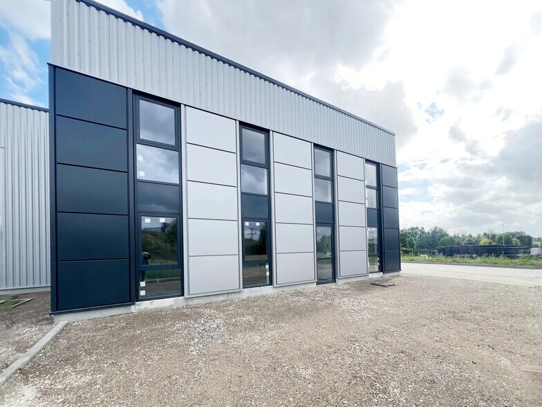 Flex dans Chambly à louer - Photo du bâtiment - Image 1 de 10