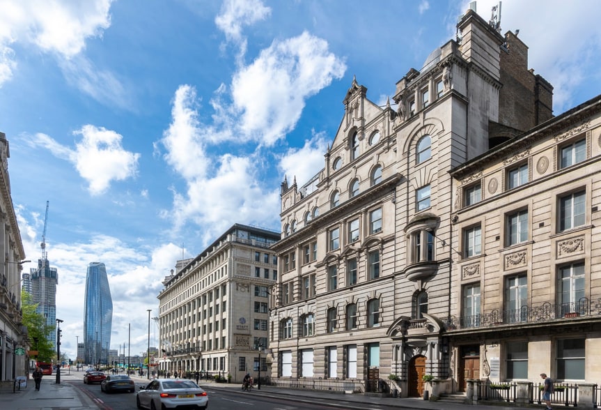 16-18 New Bridge St, London for sale - Building Photo - Image 2 of 11