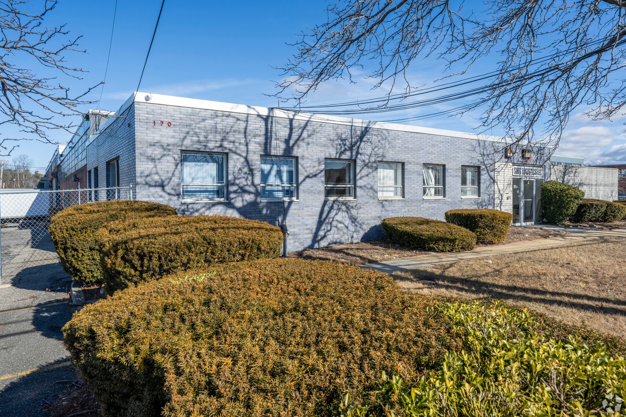 170 Allen Blvd, Farmingdale, NY for lease Building Photo- Image 1 of 10