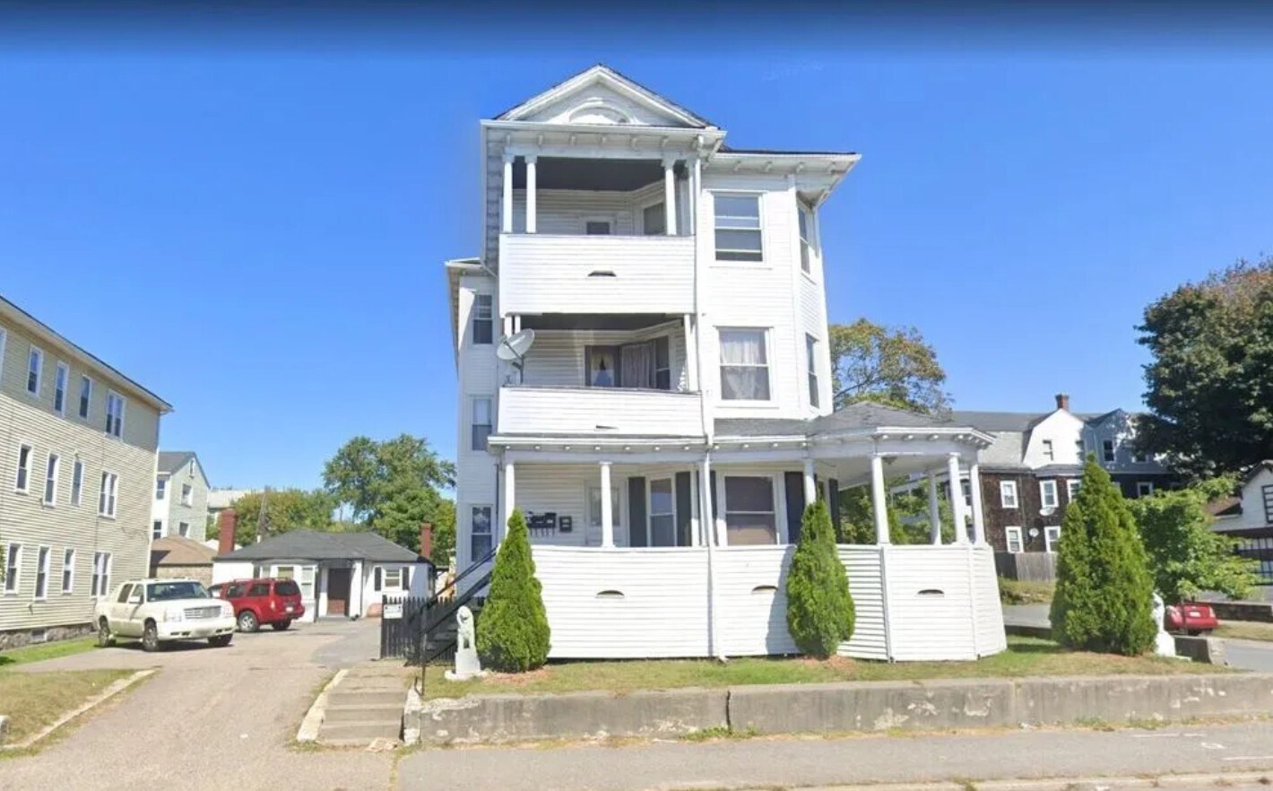 509 Grafton St, Worcester, MA for sale Primary Photo- Image 1 of 3