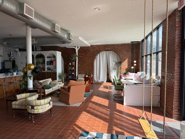 1744 Broadway, Kansas City, MO for sale - Building Photo - Image 3 of 13