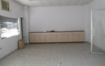 Industriel dans Cerdanyola del Vallès, Barcelona à louer Photo intérieure- Image 1 de 3