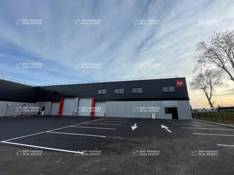 Flex in Bruguières for lease - Building Photo - Image 2 of 13