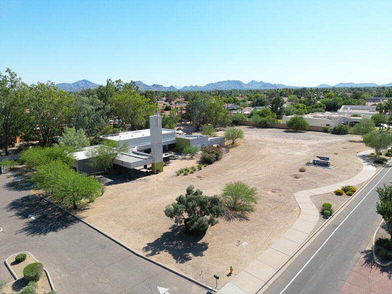 7901 E Sweetwater Ave, Scottsdale, AZ for sale - Building Photo - Image 3 of 9