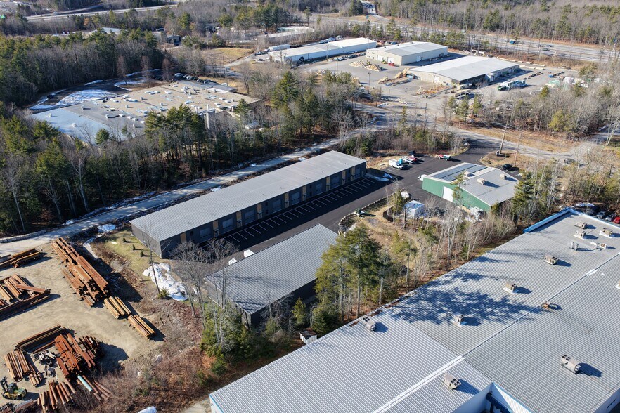 Industrial Park (73) Rd, Saco, ME à vendre - Photo du bâtiment - Image 2 de 8