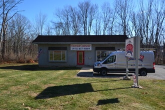 249 US Highway 206, Flanders, NJ à louer Photo intérieure- Image 1 de 12