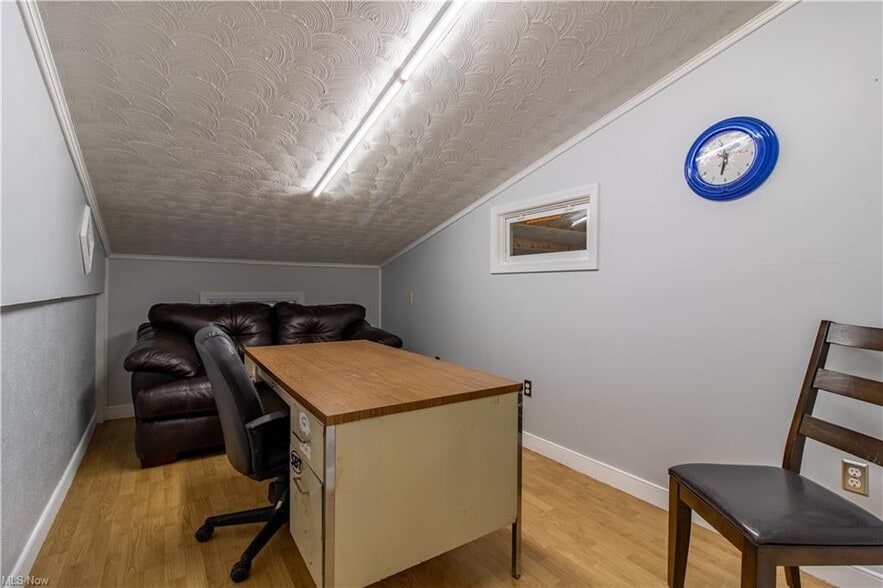 7000 Alliance Rd. N.W., Malvern, OH for sale - Interior Photo - Image 2 of 6