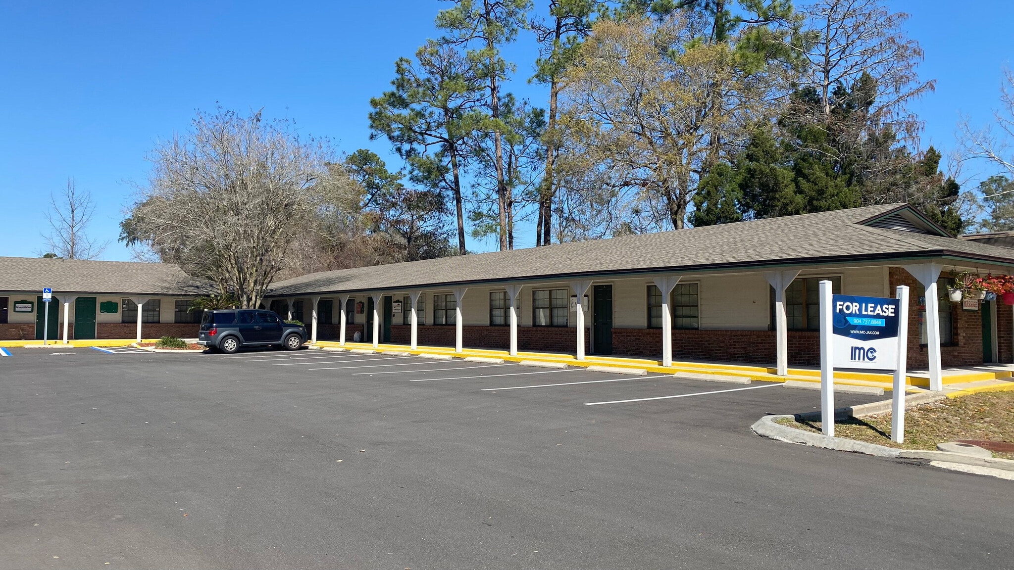 4221 Baymeadows Rd, Jacksonville, FL for lease Primary Photo- Image 1 of 7