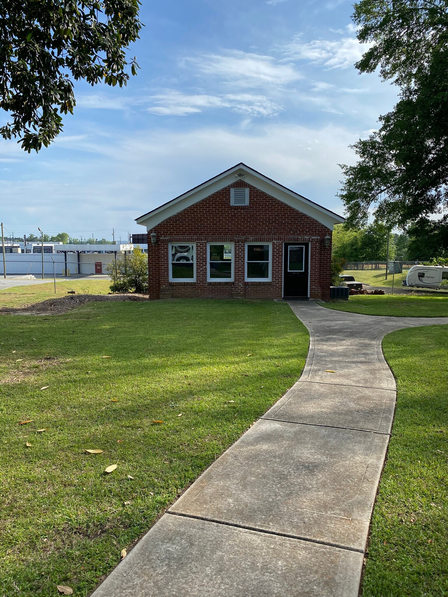 224 Highway 211 Nw, Winder, GA for sale Primary Photo- Image 1 of 1