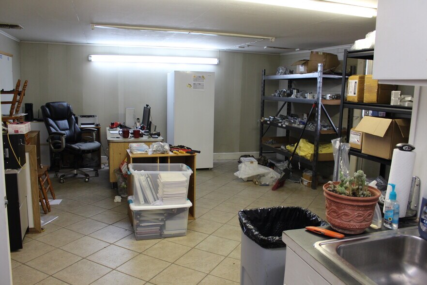 1500 Grand Caillou Rd, Houma, LA à vendre - Photo intérieure - Image 2 de 16