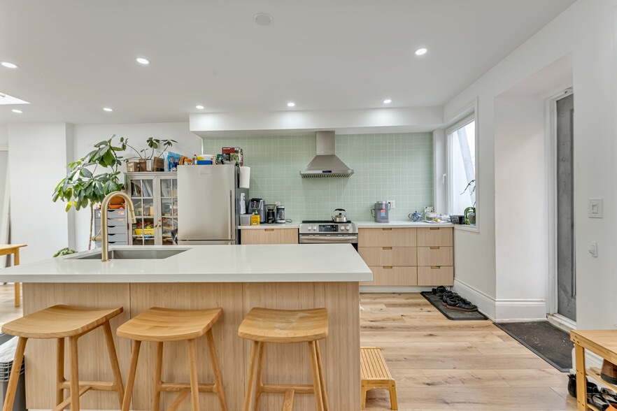290 E Gerrard St, Toronto, ON à vendre - Photo intérieure - Image 2 de 2