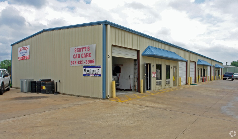 101 S Railroad St, Lewisville, TX for lease - Primary Photo - Image 1 of 6