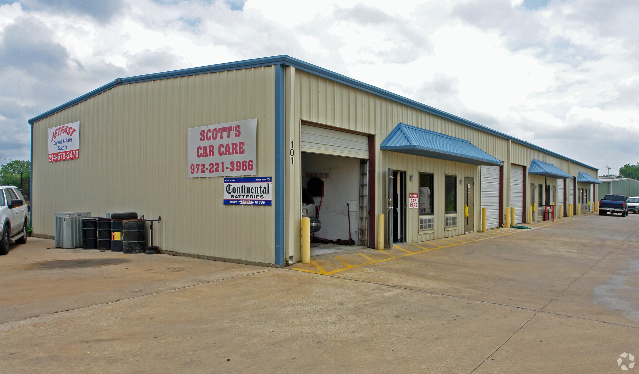 101 S Railroad St, Lewisville, TX à louer Photo principale- Image 1 de 7