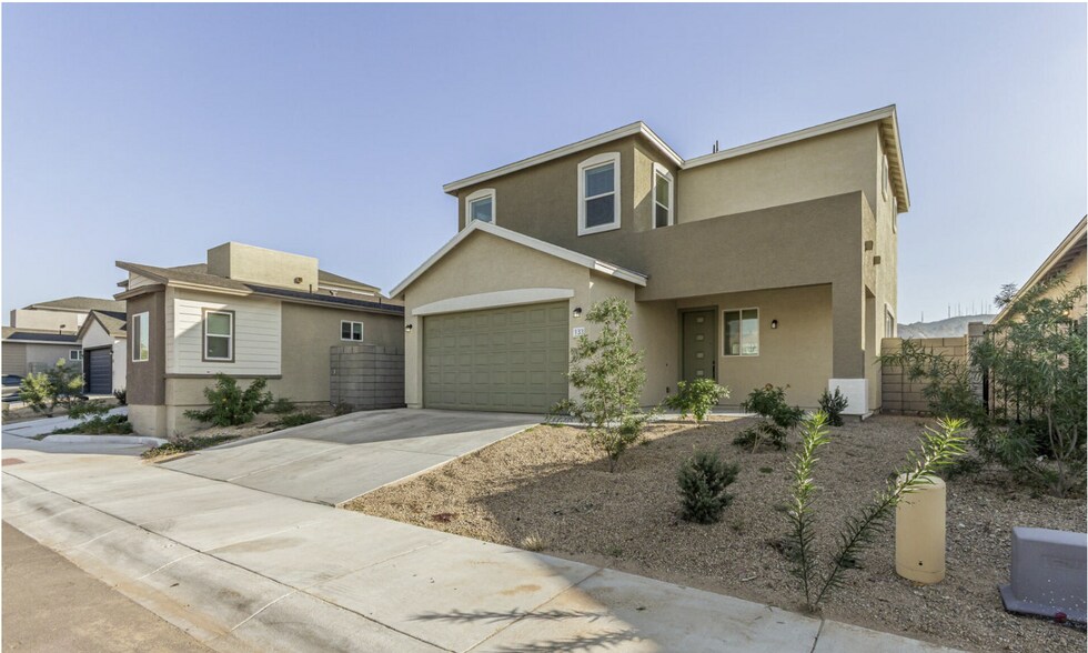 105-141 W Latona Rd, Phoenix, AZ à vendre - Photo du bâtiment - Image 3 de 5