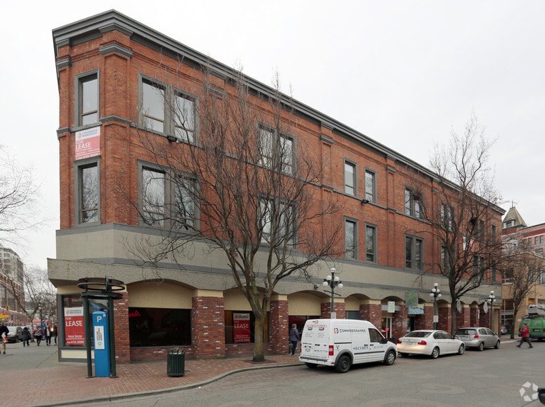 1221 Broad St, Victoria, BC à louer - Photo du bâtiment - Image 3 de 10