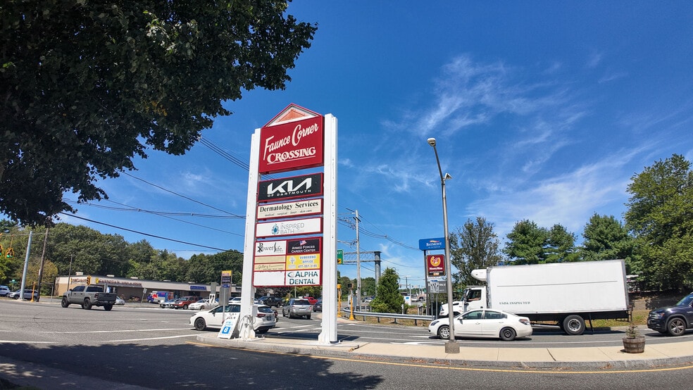 145 Faunce Corner Rd, Dartmouth, MA for lease - Building Photo - Image 3 of 9