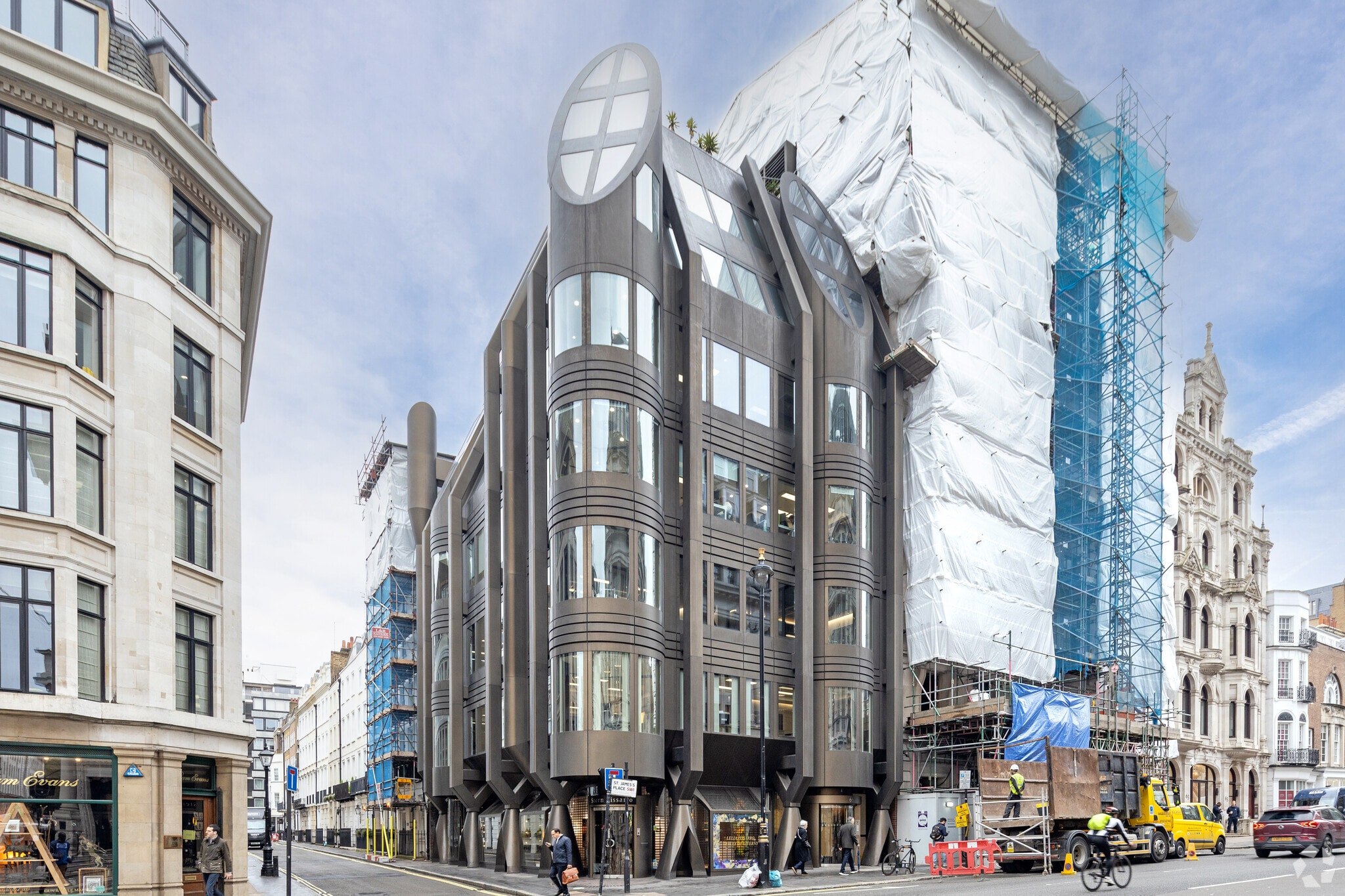 66-67 St James's St, London for lease Primary Photo- Image 1 of 9