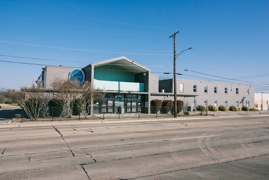 401 Bolivar St, Denton, TX à vendre - Photo du b timent - Image 1 de 5