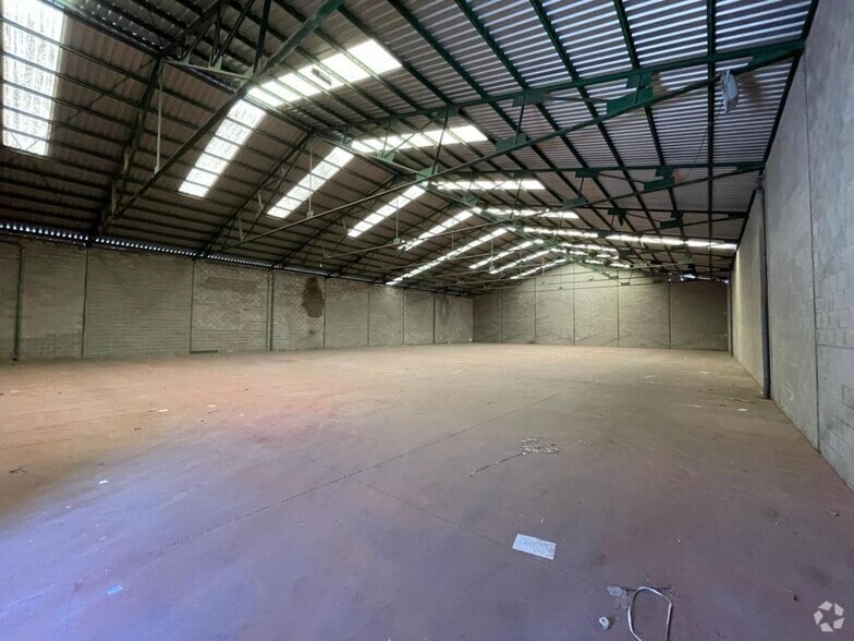 Industrial in Toledo, Toledo for lease - Building Photo - Image 2 of 3