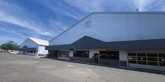 Plus de détails pour 18 Cindy Ln, Tinton Falls, NJ - Bureau/Commerce de détail à louer