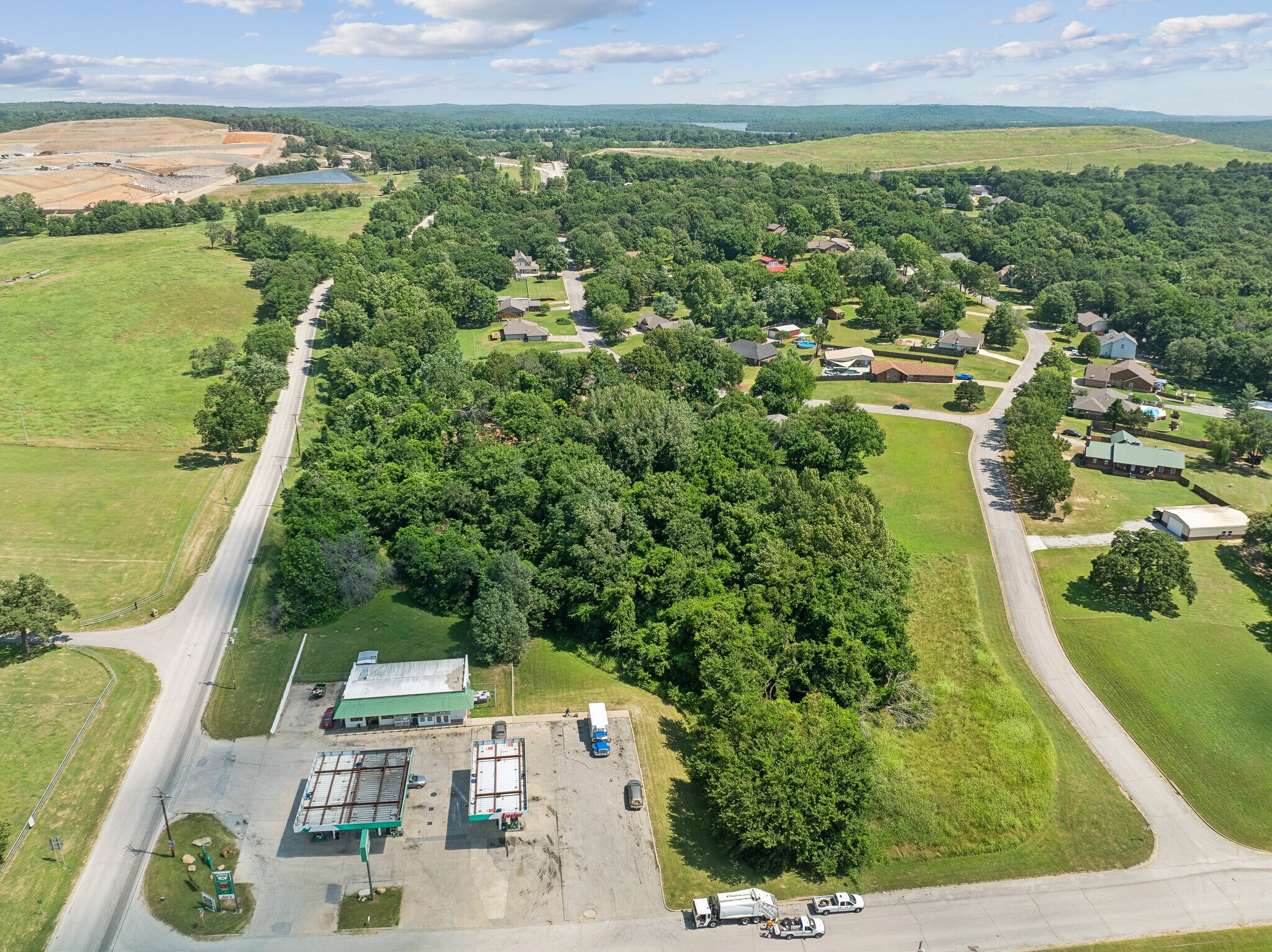 17615 8th St, Sand Springs, OK à vendre Photo principale- Image 1 de 11