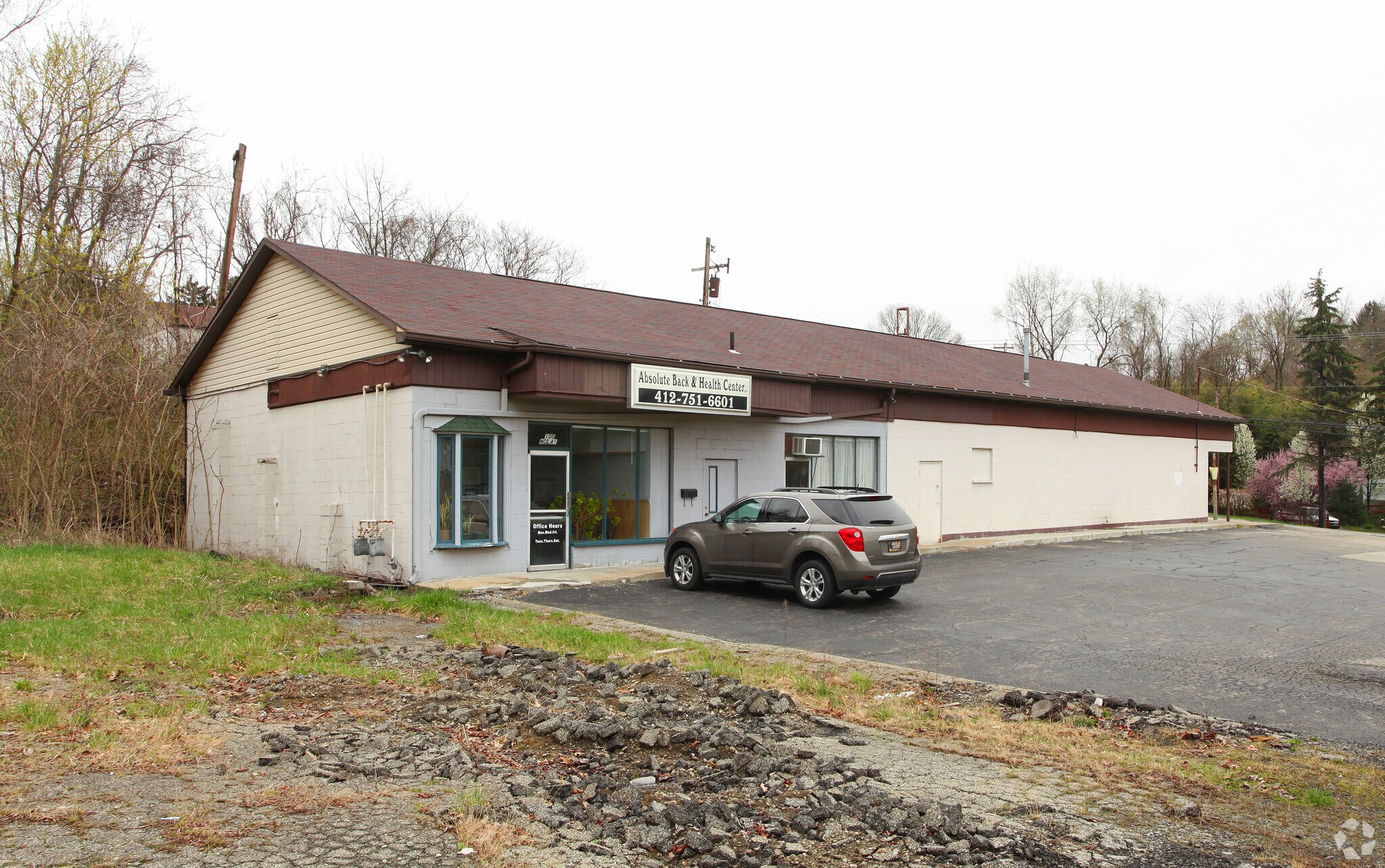 100-108 Mclay Dr, Elizabeth, PA for lease Primary Photo- Image 1 of 3