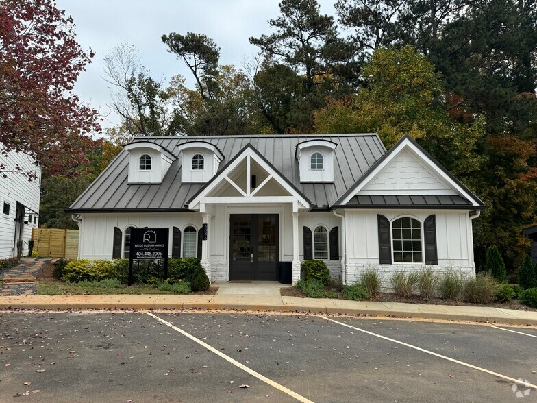 4836 Allatoona Gtwy, Acworth, GA à vendre - Photo du bâtiment - Image 1 de 3