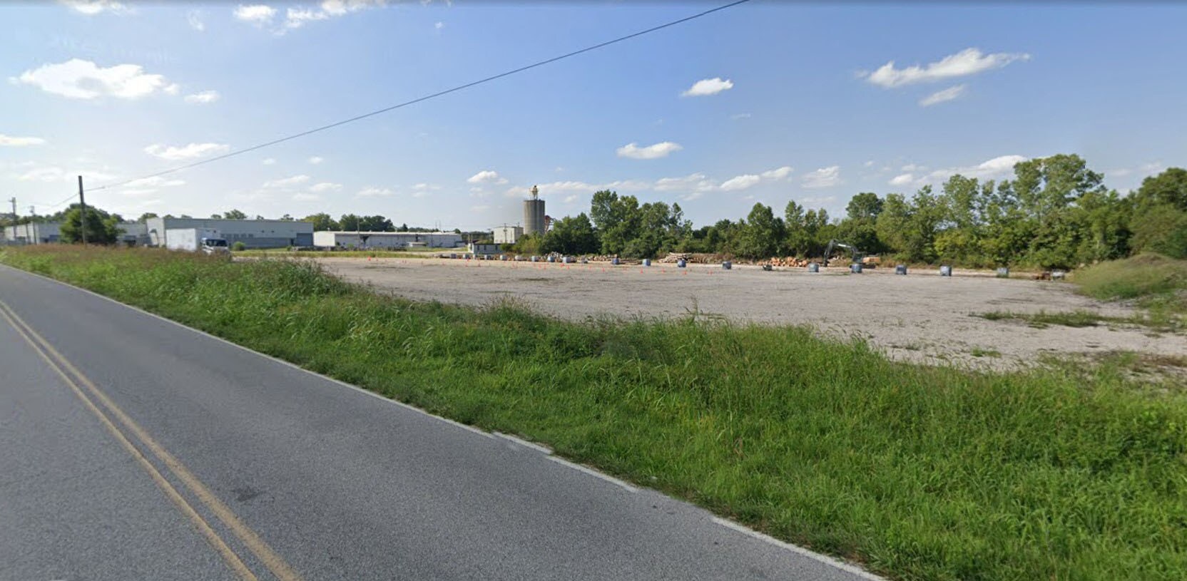 7986 Gardner Rd, Chandler, IN for lease Primary Photo- Image 1 of 2