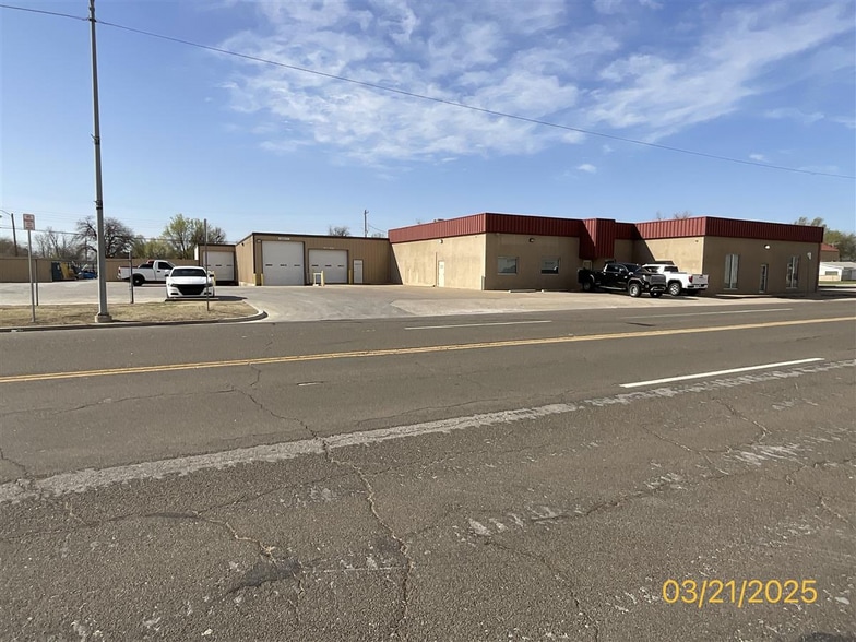 2010 Exchange Ave, Oklahoma City, OK for sale - Primary Photo - Image 1 of 2