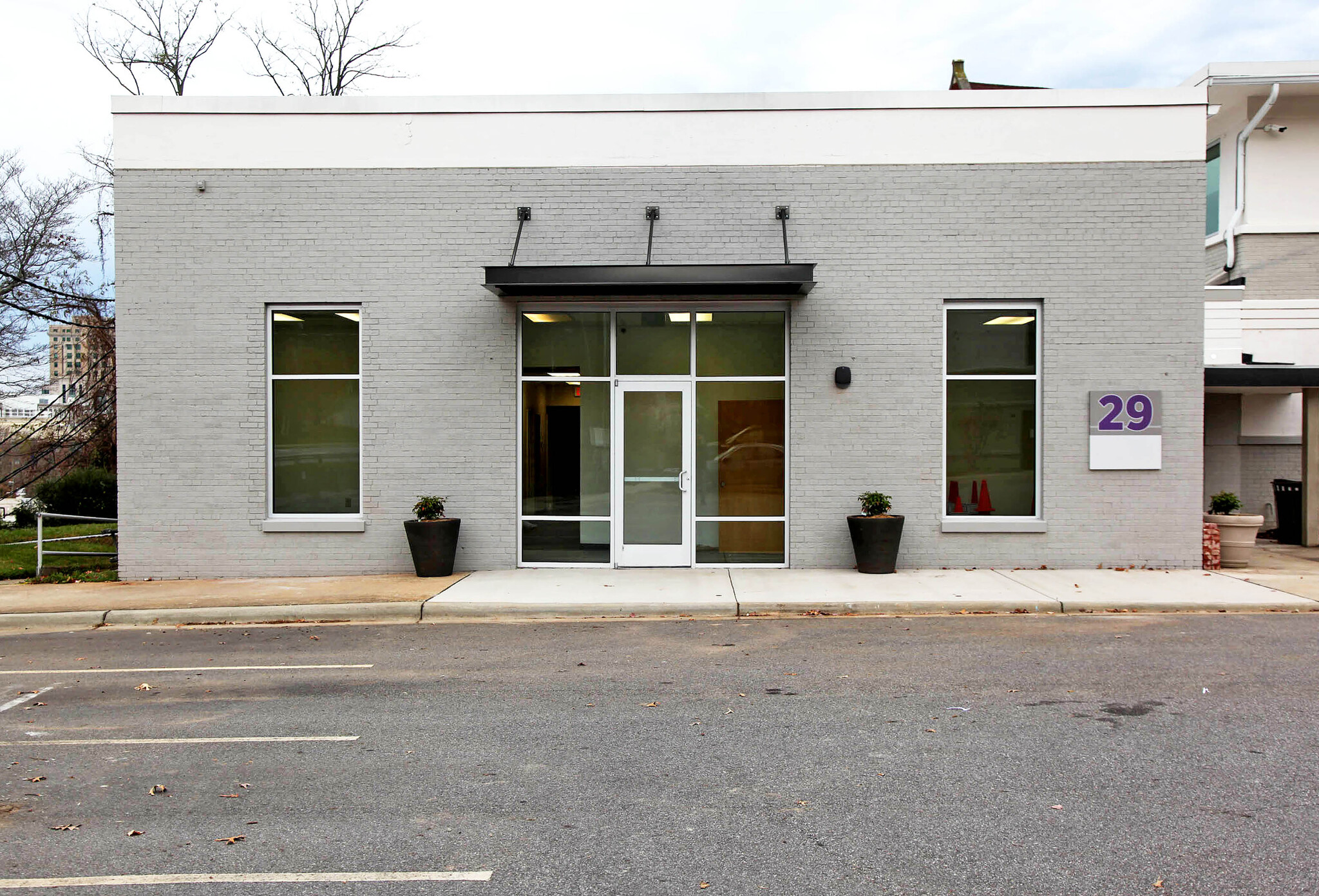 29 College Pl, Asheville, NC for lease Building Photo- Image 1 of 7