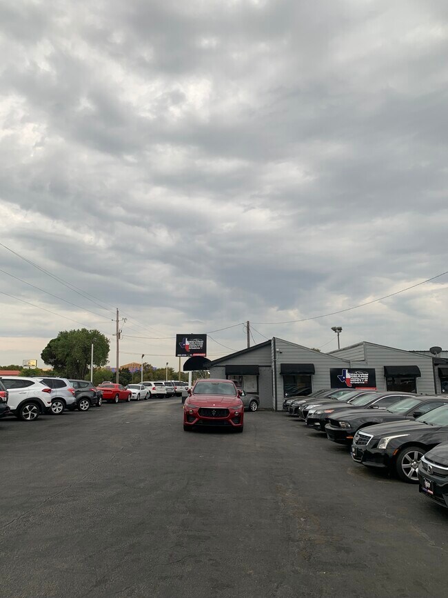 Plus de détails pour 1577 N FM 157, Mansfield, TX - Commerce de détail à vendre