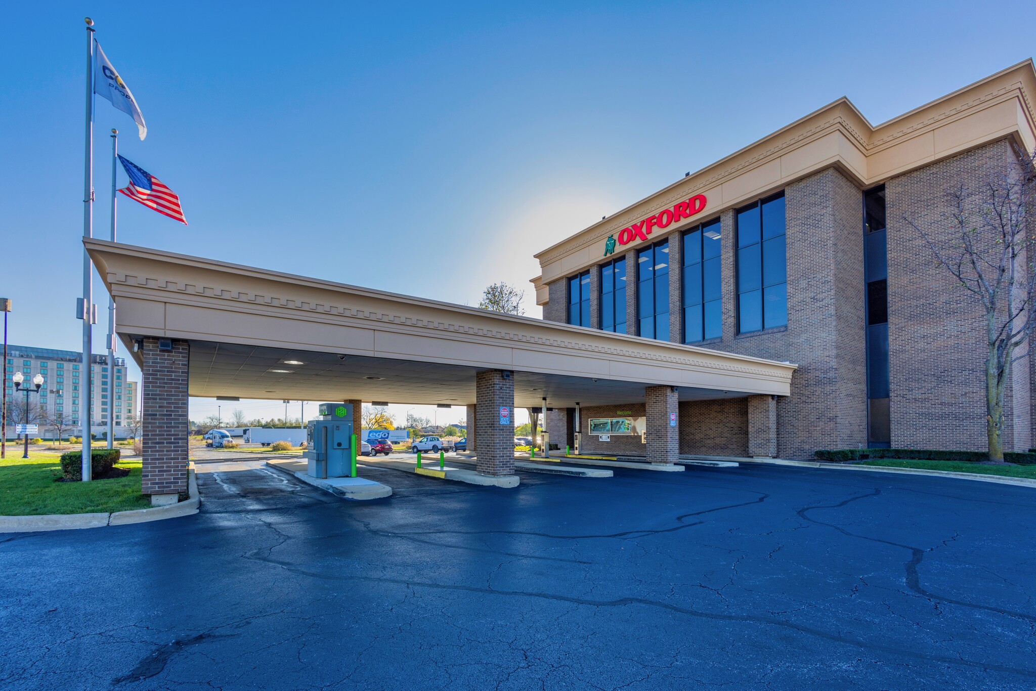 555 E Butterfield Rd, Lombard, IL for lease Building Photo- Image 1 of 16