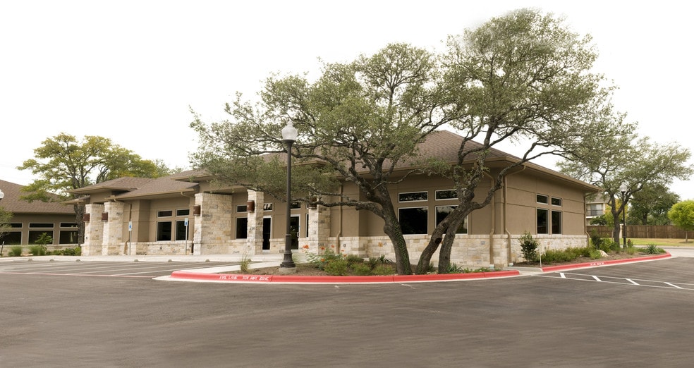 3401 Royal Vista Blvd, Round Rock, TX for sale - Building Photo - Image 2 of 5