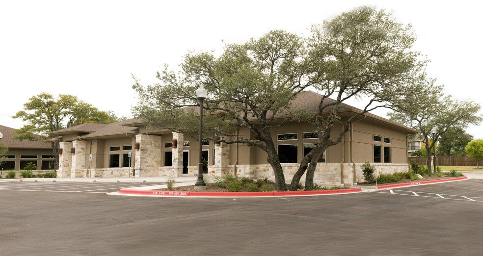 3401 Royal Vista Blvd, Round Rock, TX à vendre - Photo du bâtiment - Image 2 de 5