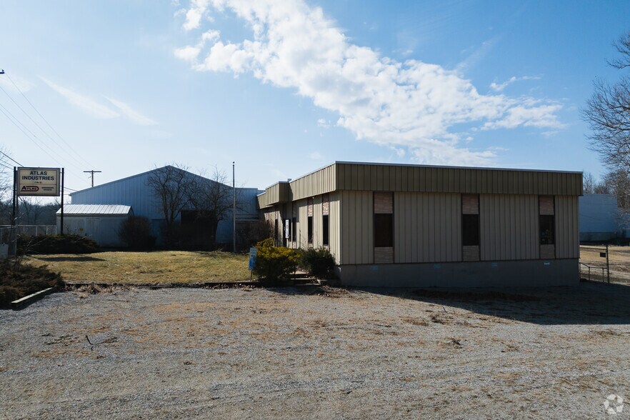 1520 County Road 42, Gibsonburg, OH à louer - Photo du bâtiment - Image 3 de 6