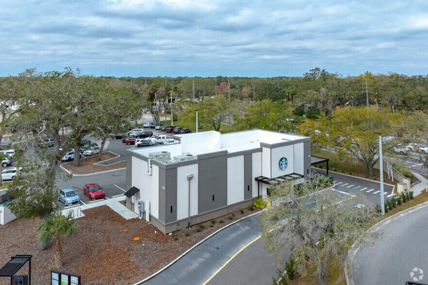 1906 FL-44, New Smyrna Beach, FL à vendre - Photo du bâtiment - Image 2 de 7